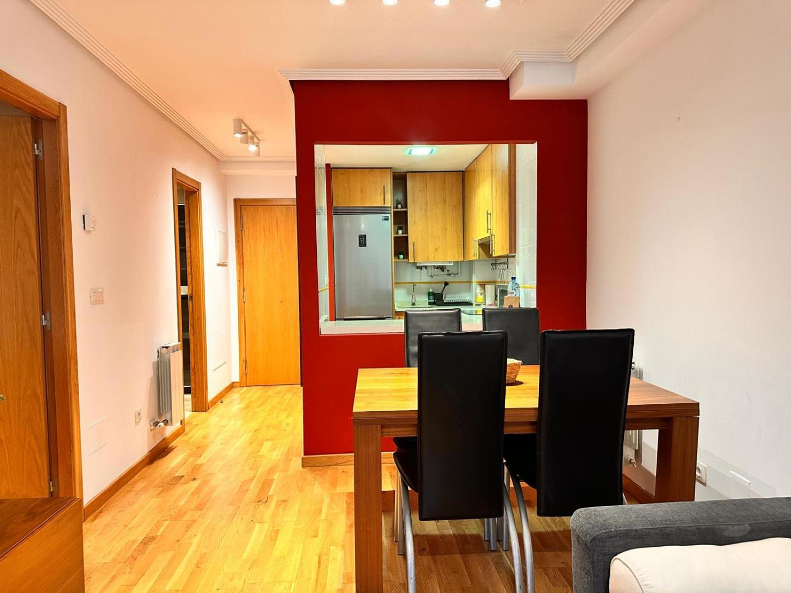 Centrico Apartamento Irmandinos Con Garaje - Homeygalicia Vigo Kültér fotó